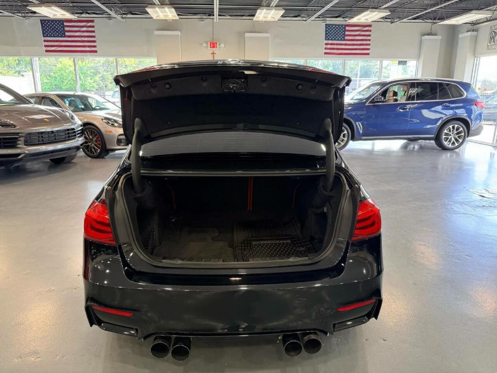 2016 BMW M3 Image 35