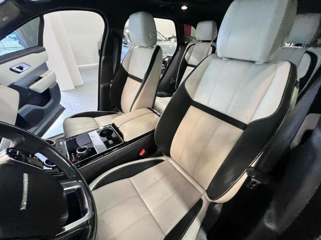 2020 Land Rover Range Rover Image 10