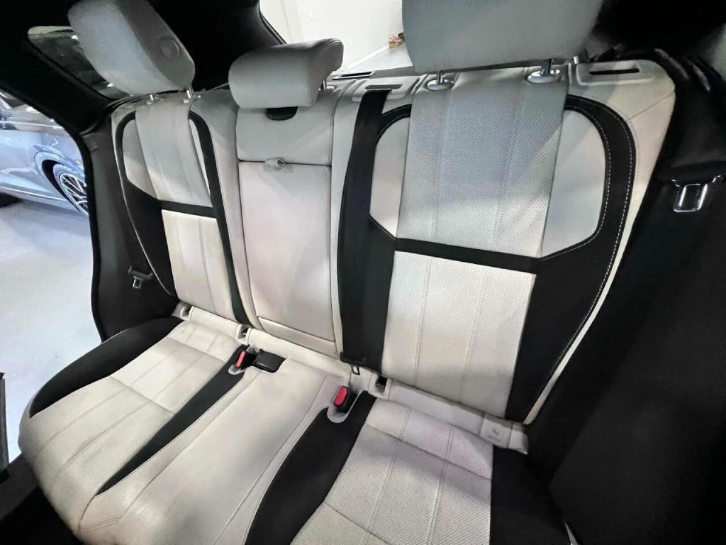 2020 Land Rover Range Rover Image 13