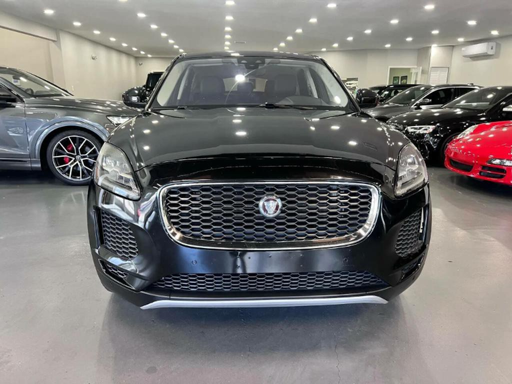 2018 Jaguar E-pace Image 2