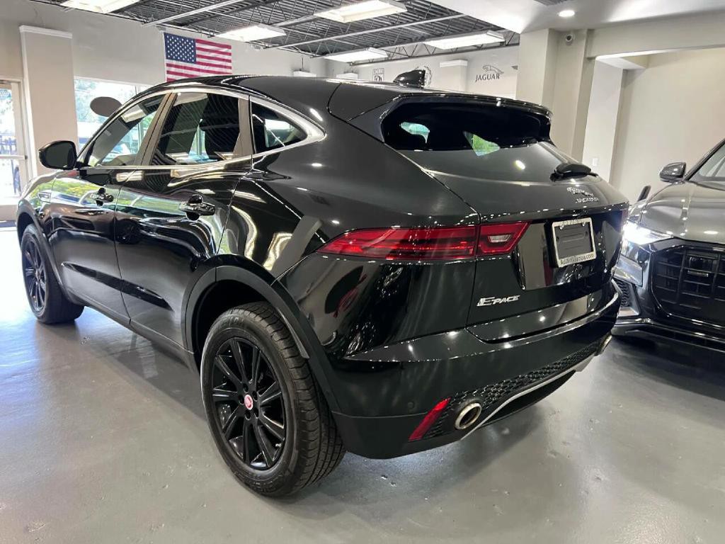 2018 Jaguar E-pace Image 5