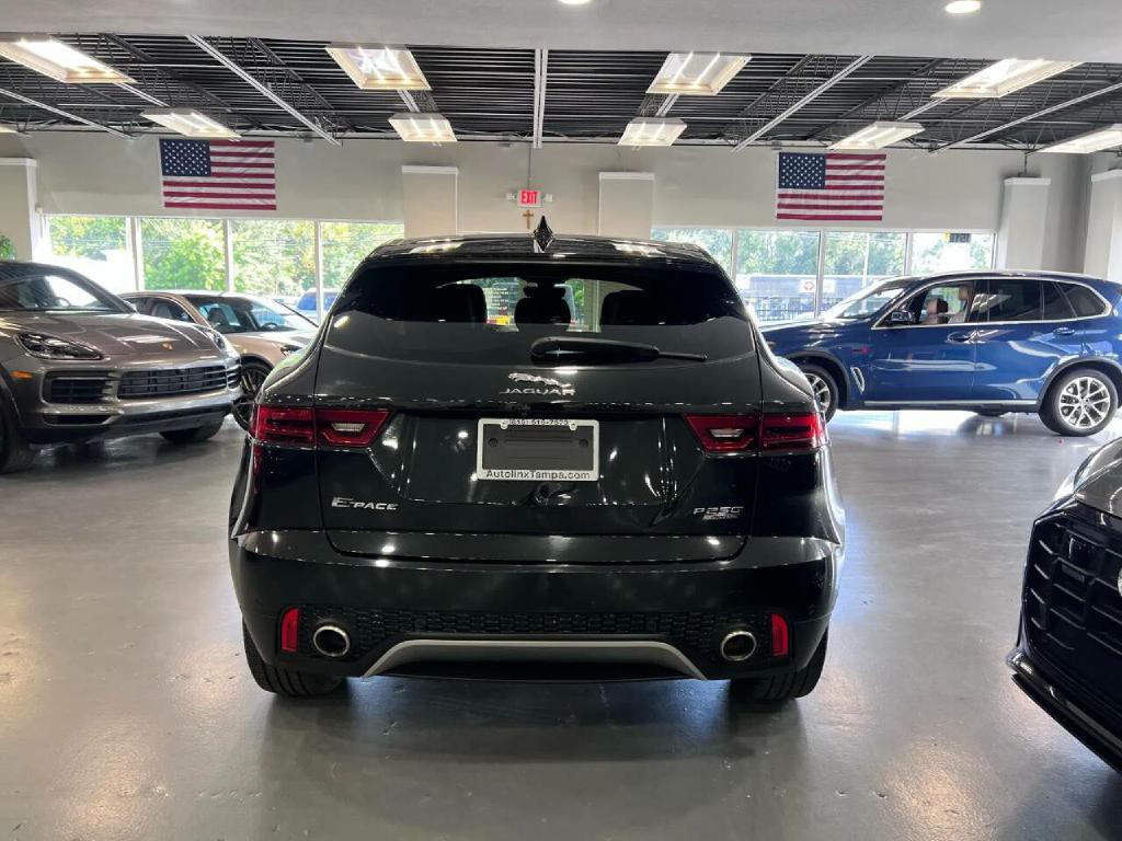 2018 Jaguar E-pace Image 6