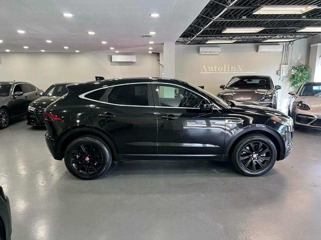 2018 Jaguar E-pace Image 8