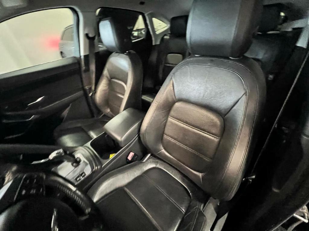 2018 Jaguar E-pace Image 10