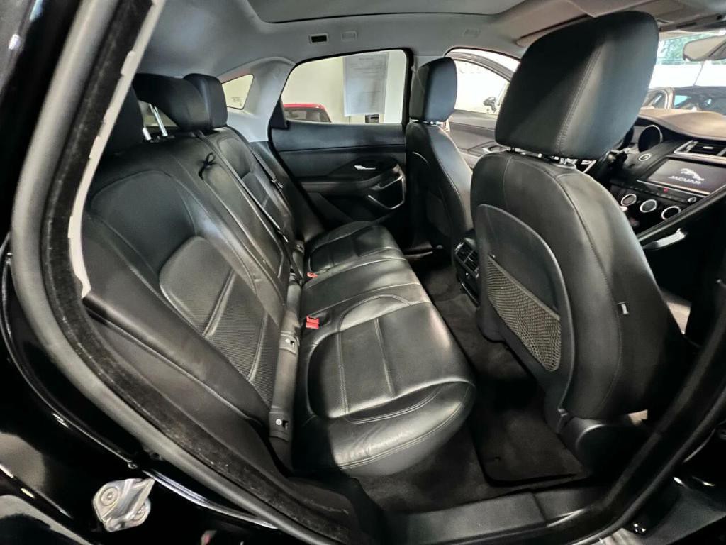 2018 Jaguar E-pace Image 27