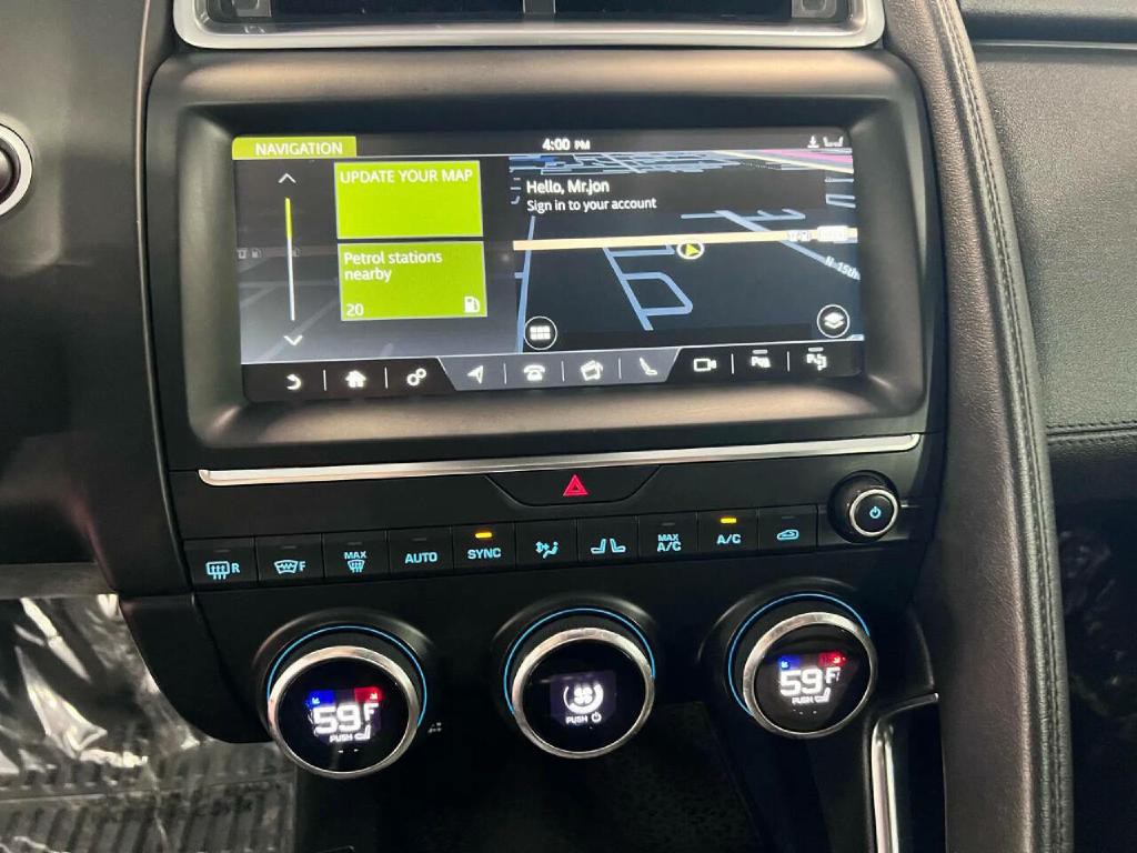 2018 Jaguar E-pace Image 34