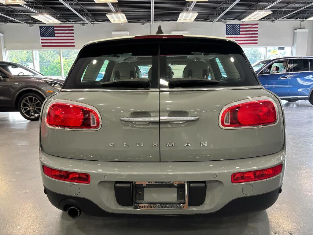 2017 MINI Cooper Clubman Image 6