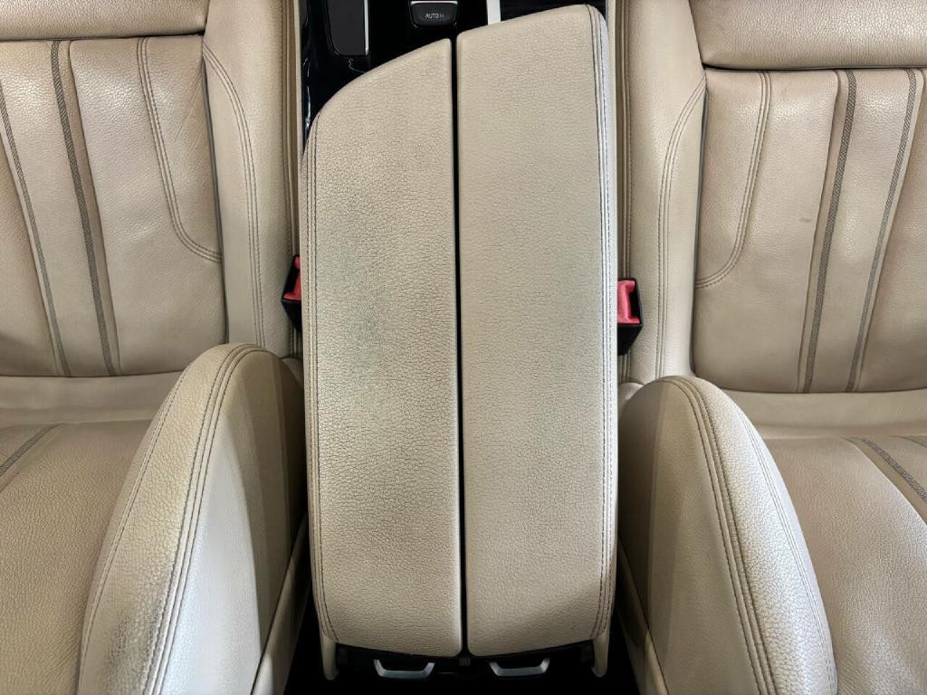 2019 BMW 5 Series Image 24