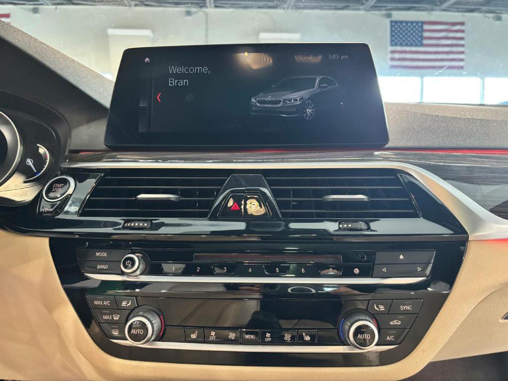 2019 BMW 5 Series Image 26