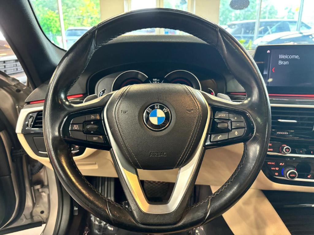2019 BMW 5 Series Image 27