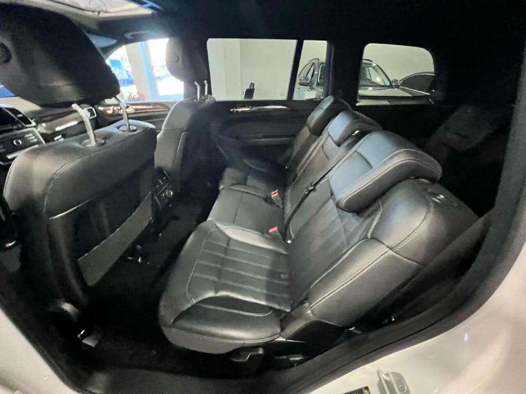 2017 Mercedes-Benz GLS-Class Image 10