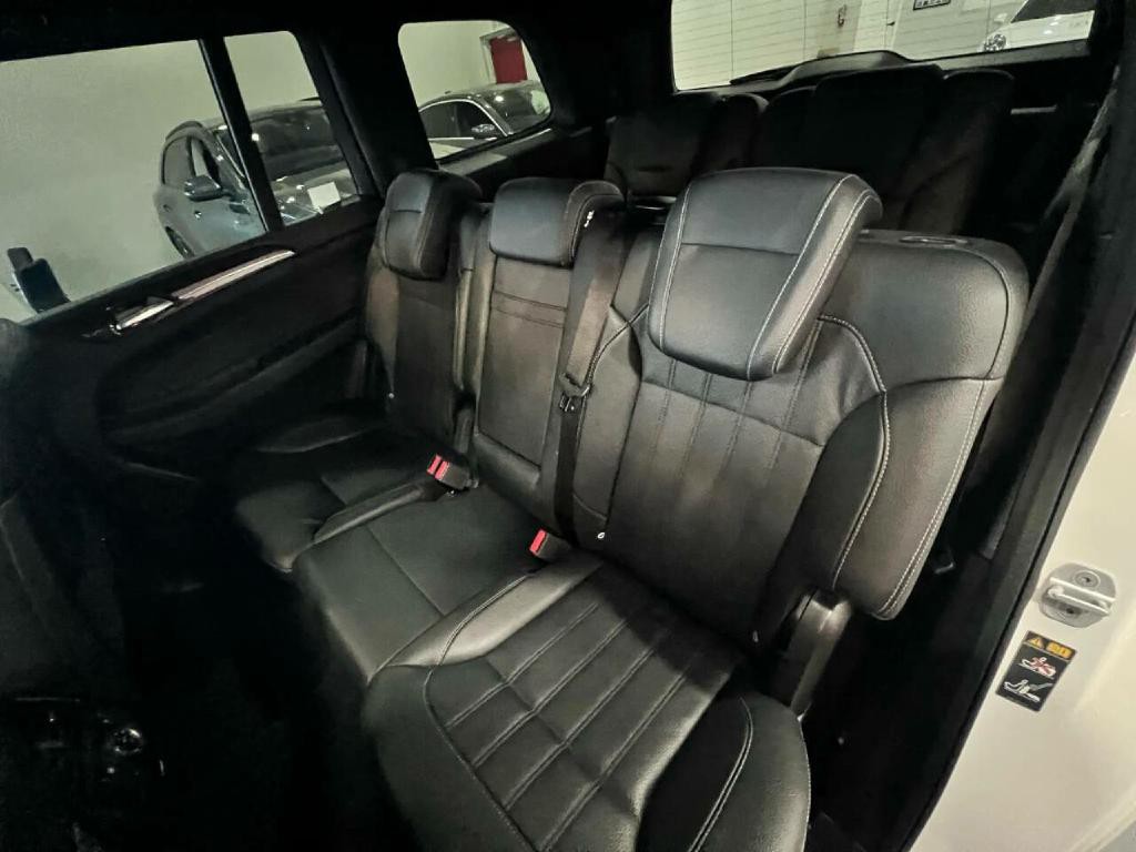 2017 Mercedes-Benz GLS-Class Image 11