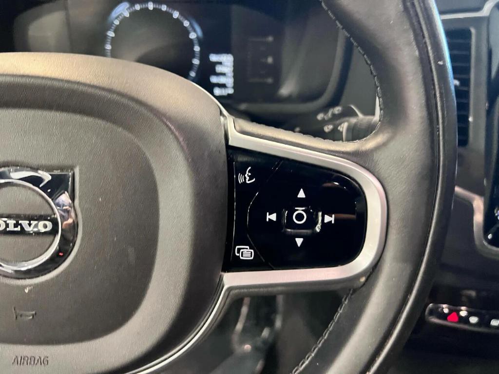 2019 Volvo XC90 Image 16