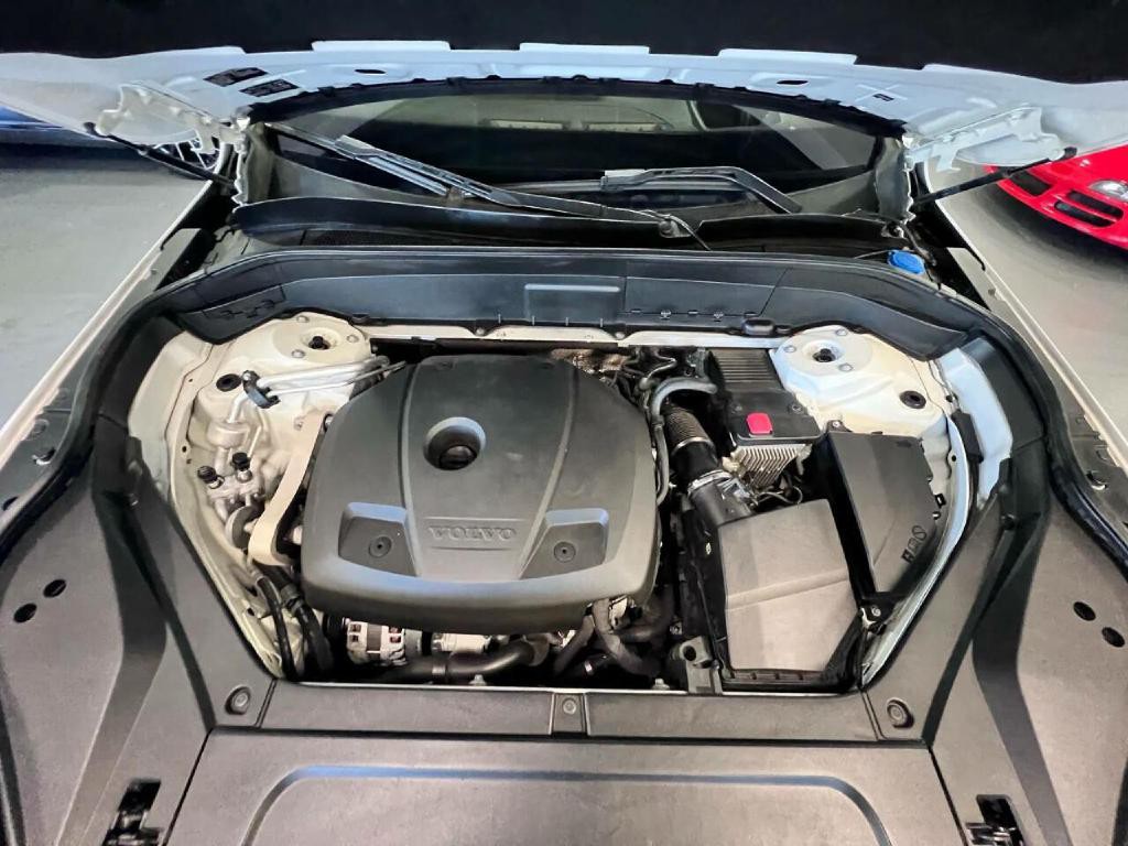 2019 Volvo XC90 Image 38