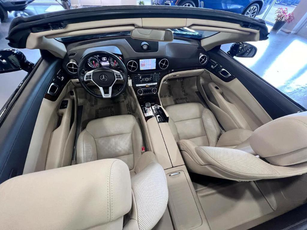 2013 Mercedes-Benz SL-Class Image 24