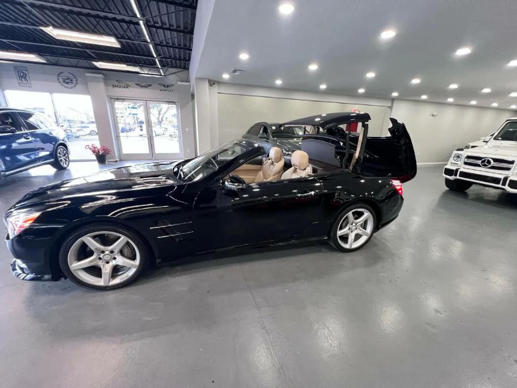 2013 Mercedes-Benz SL-Class Image 27