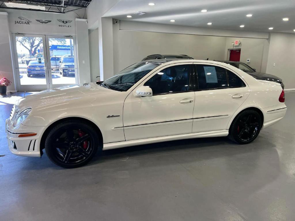 2009 Mercedes-Benz E-Class Image 4