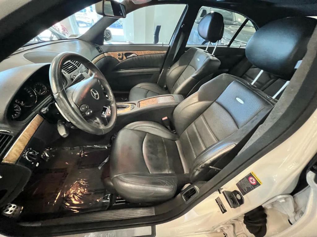 2009 Mercedes-Benz E-Class Image 9