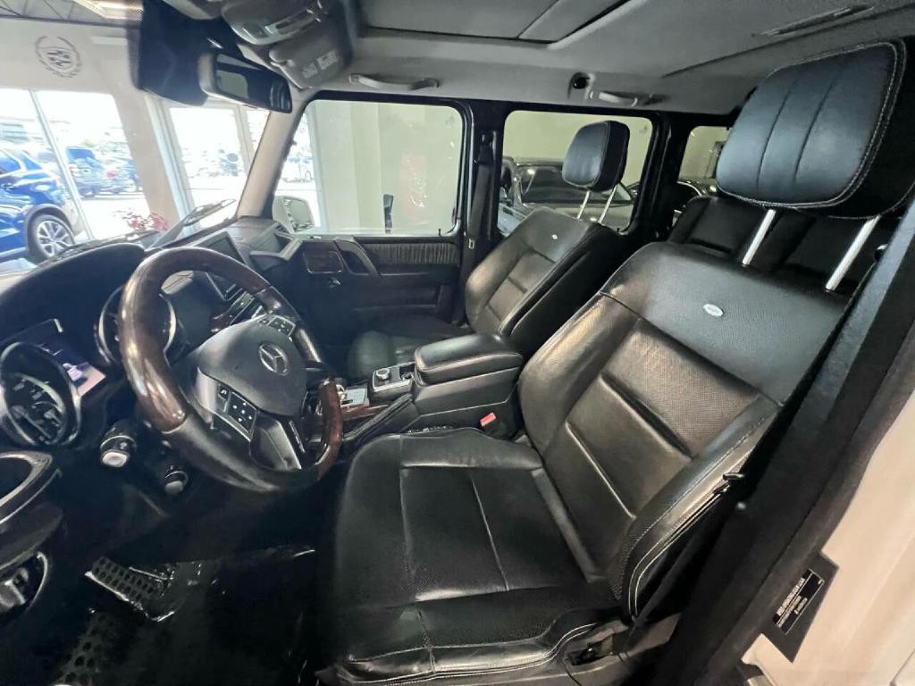 2015 Mercedes-Benz G-Class Image 9