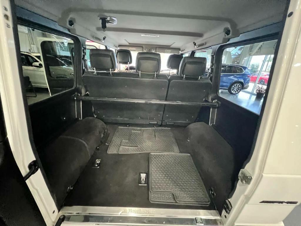 2015 Mercedes-Benz G-Class Image 12