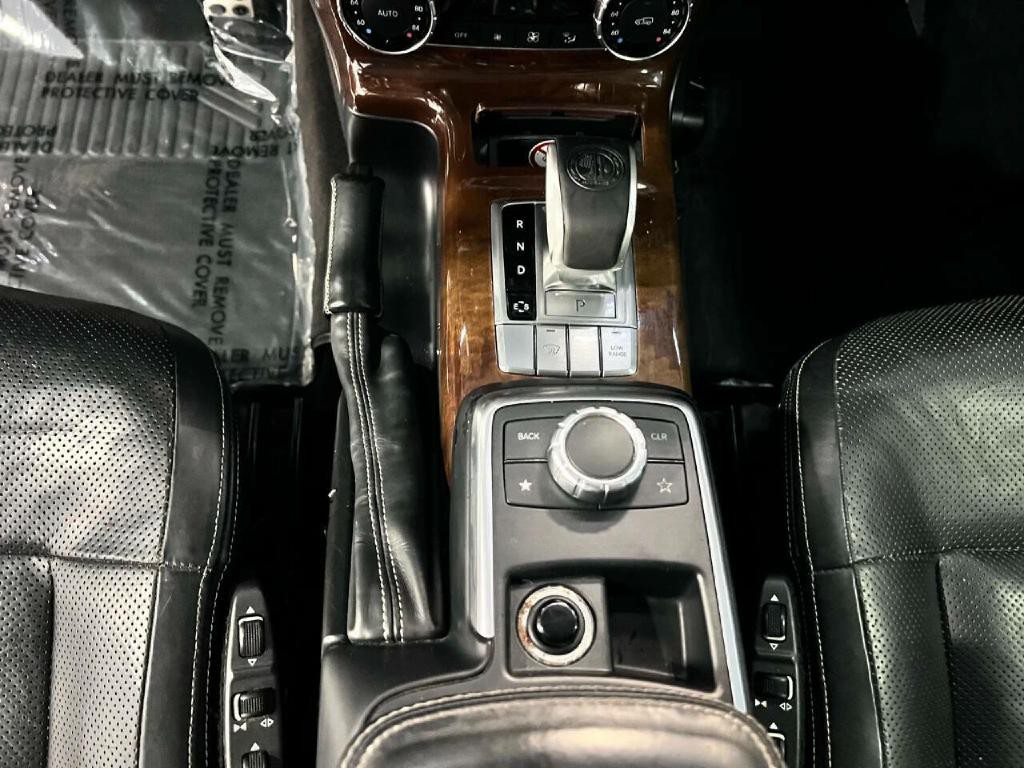2015 Mercedes-Benz G-Class Image 17