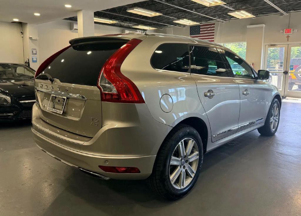 2016 Volvo XC60 Image 7