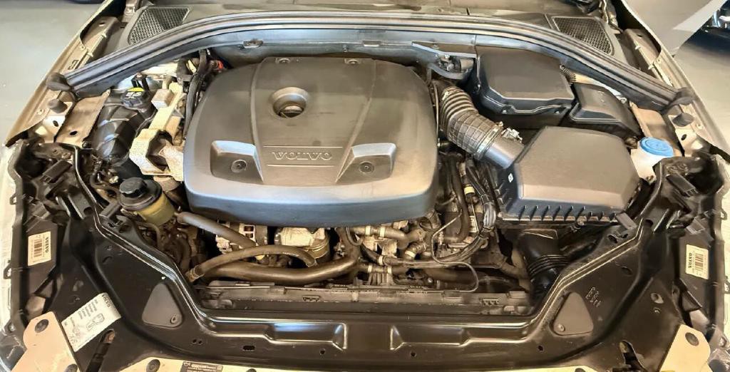 2016 Volvo XC60 Image 37