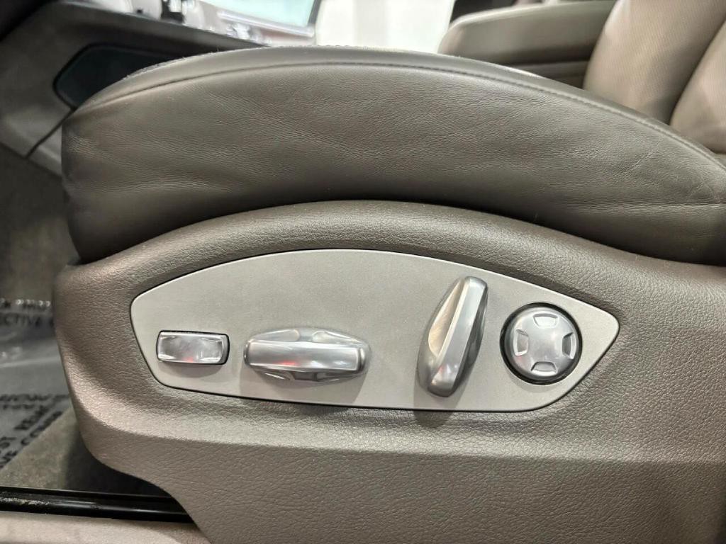 2016 Porsche Macan Image 14