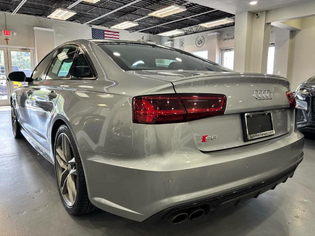 2018 Audi S6 Image 6