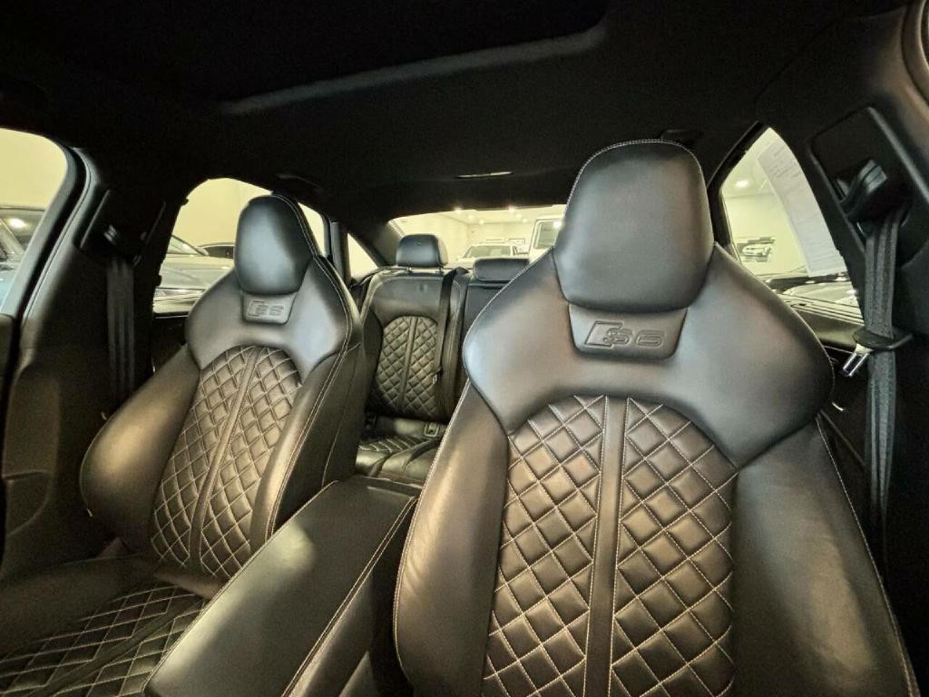 2018 Audi S6 Image 12