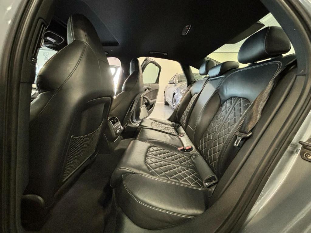 2018 Audi S6 Image 16
