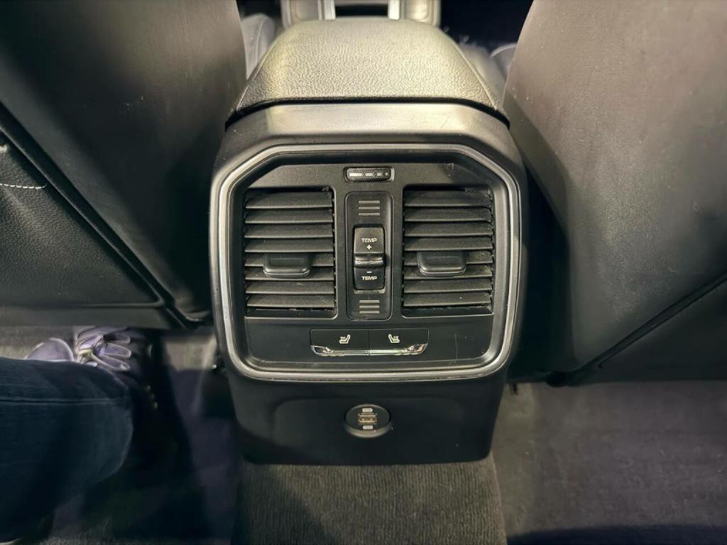 2018 Porsche Macan Image 33