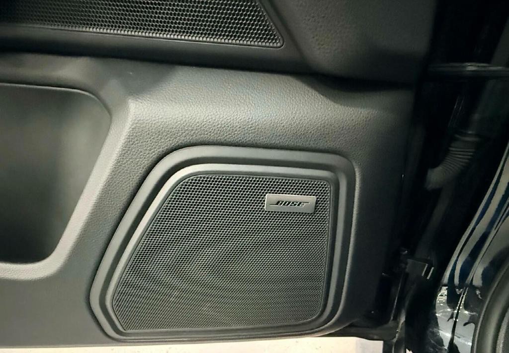 2018 Porsche Macan Image 44