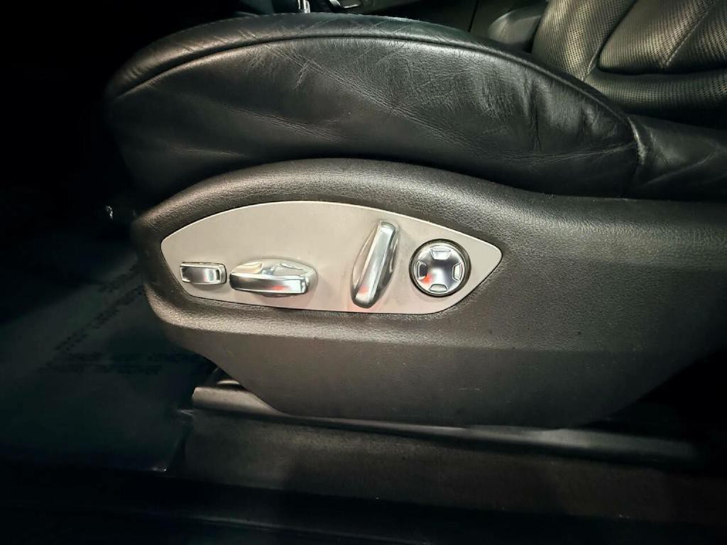 2018 Porsche Macan Image 45