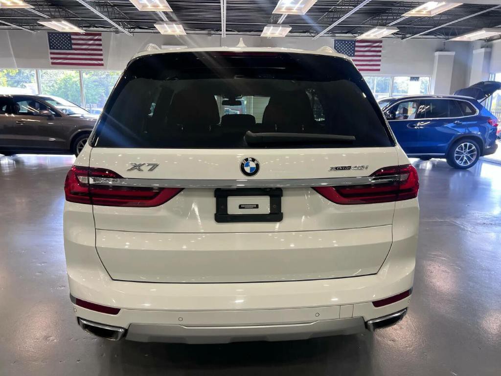 2019 BMW X7 Image 6