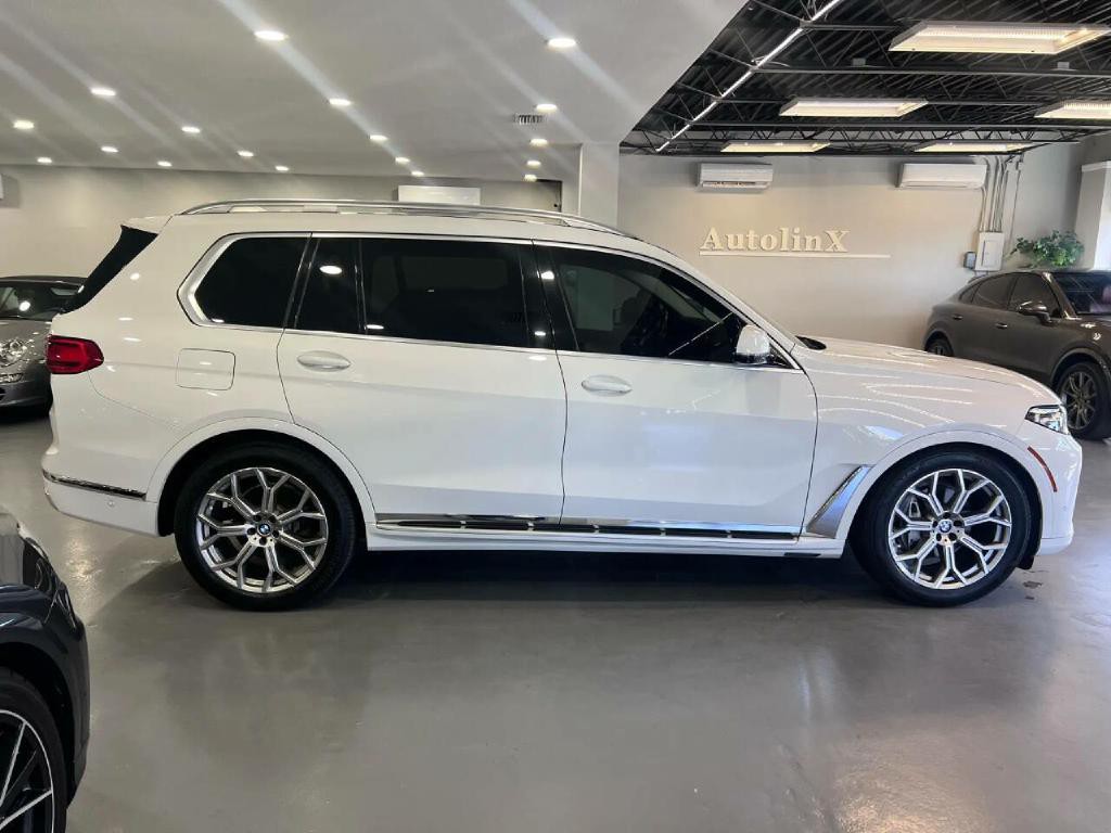 2019 BMW X7 Image 8