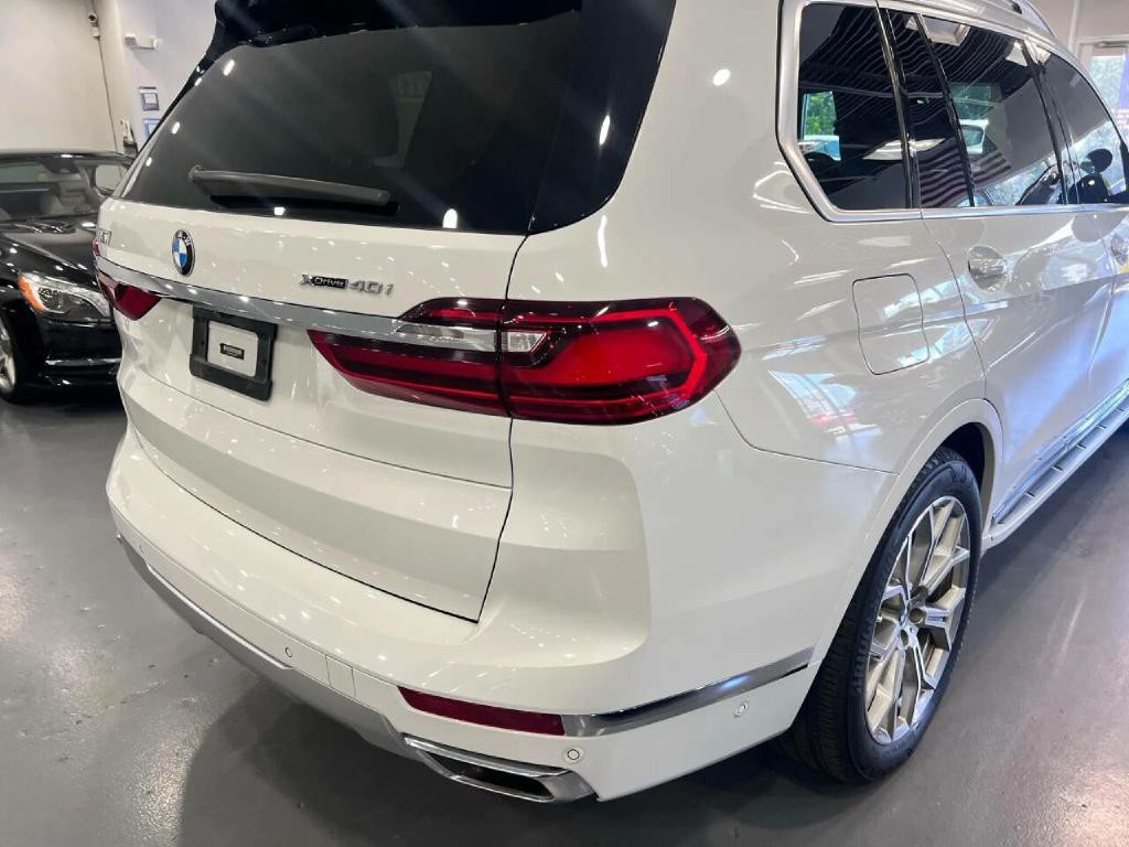 2019 BMW X7 Image 9