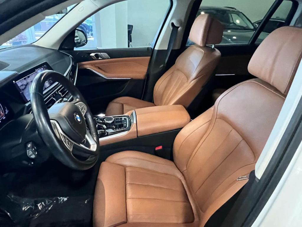 2019 BMW X7 Image 13