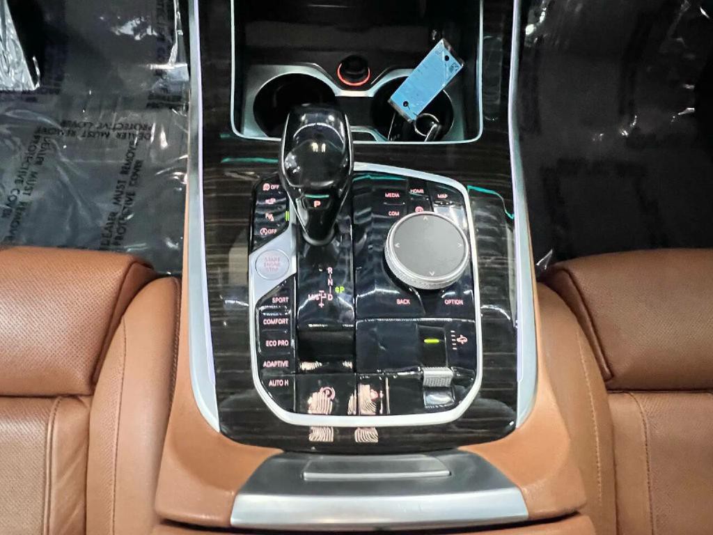 2019 BMW X7 Image 20