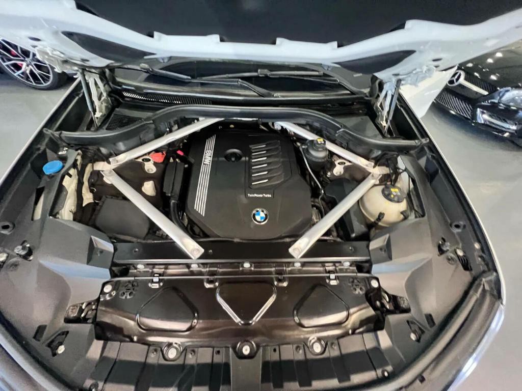 2019 BMW X7 Image 43