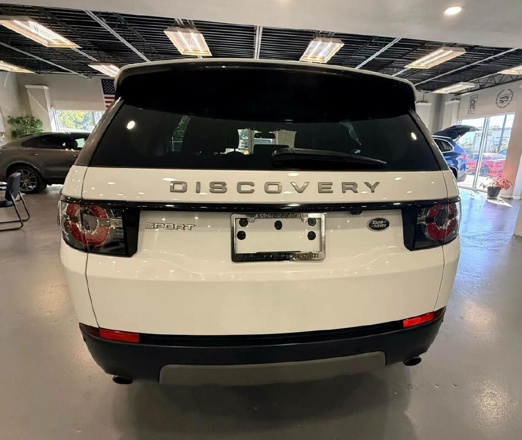 2017 Land Rover Discovery Sport Image 5
