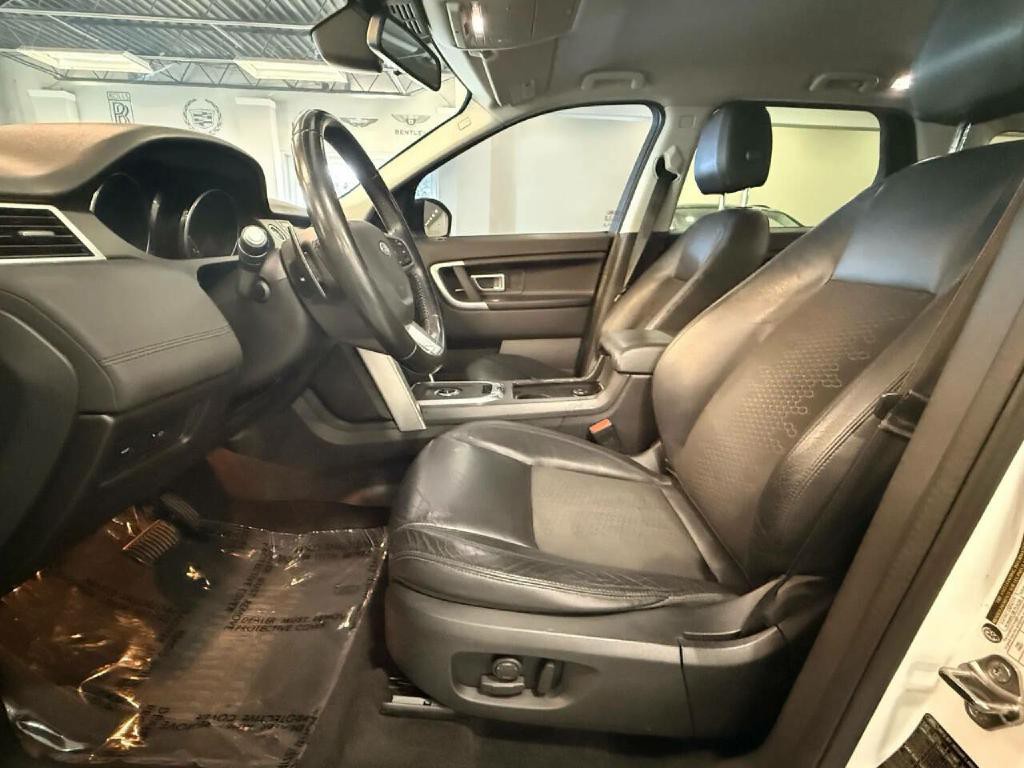 2017 Land Rover Discovery Sport Image 9