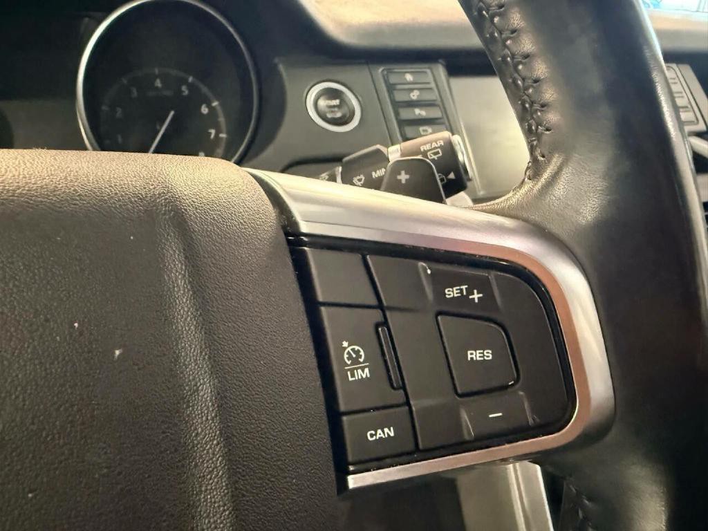 2017 Land Rover Discovery Sport Image 20