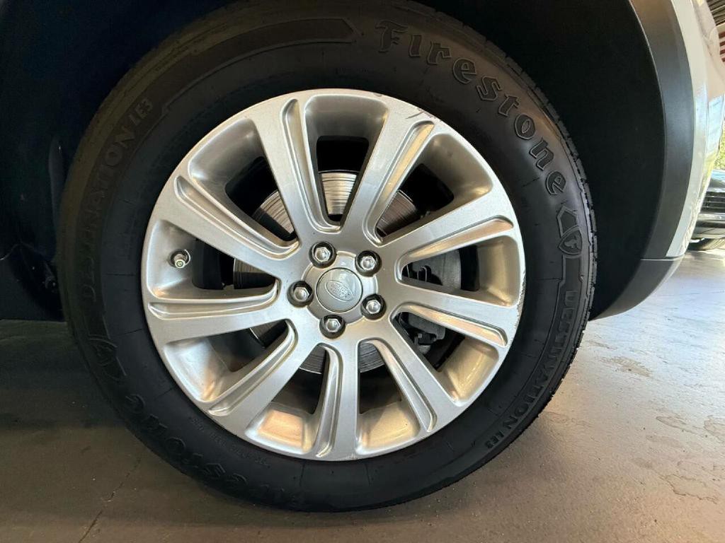 2017 Land Rover Discovery Sport Image 35