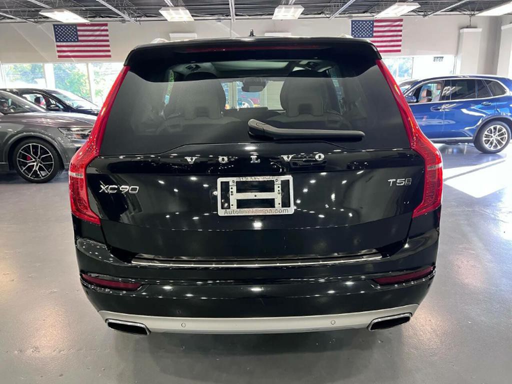 2020 Volvo XC90 Image 6