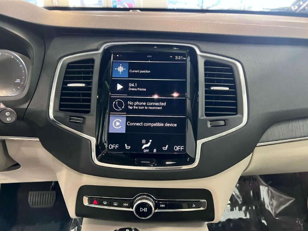 2020 Volvo XC90 Image 20