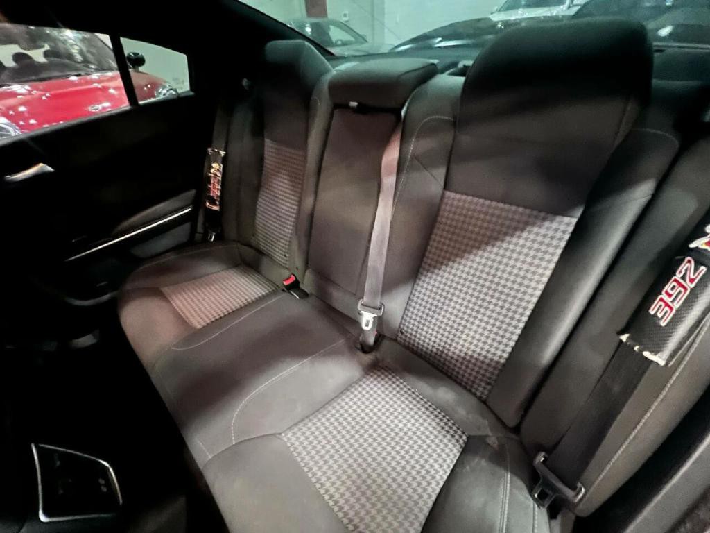 2019 Dodge Charger Image 12