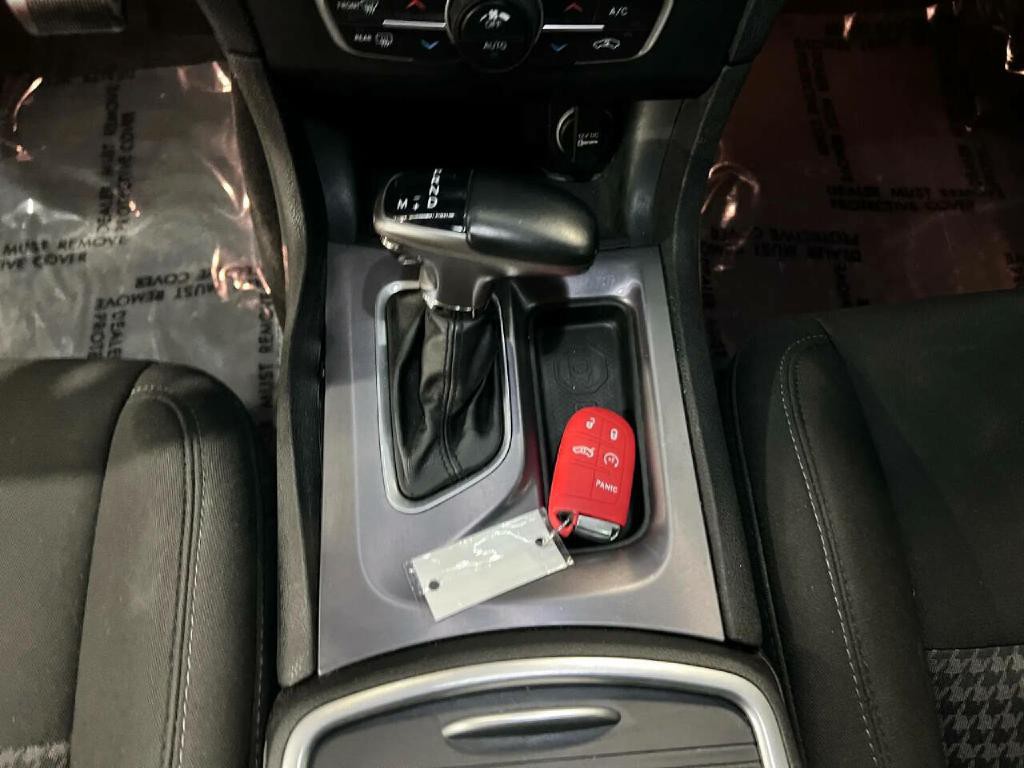 2019 Dodge Charger Image 18