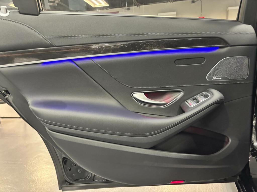 2018 Mercedes-Benz S-Class Image 53