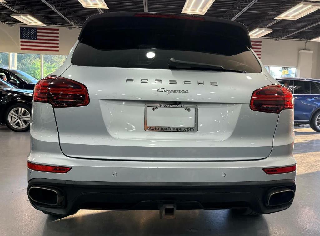 2017 Porsche Cayenne Image 5
